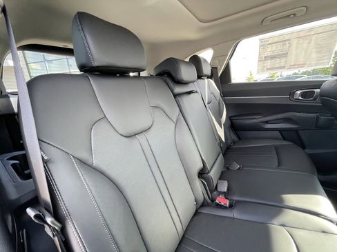 New 2026 Kia Sorento S w/ S Panoramic Sunroof Package image 29