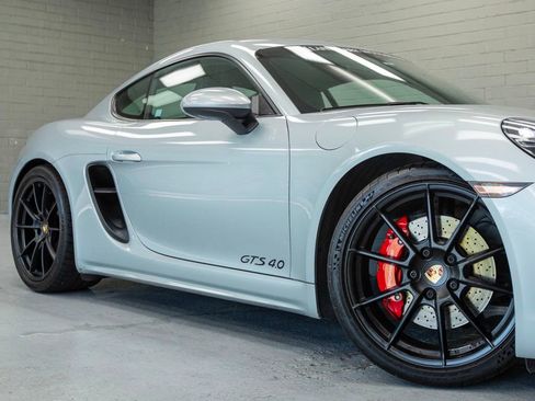 Used 2021 Porsche 718 Cayman GTS RWD image 7