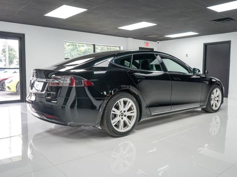 Used 2020 Tesla Model S Long Range Plus AWD/4WD image 4