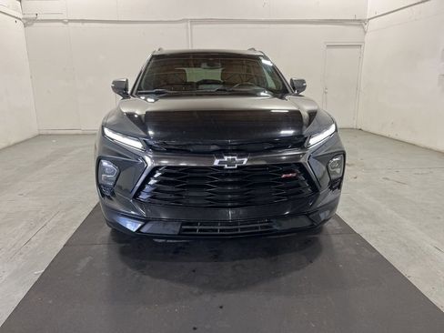 Certified 2023 Chevrolet Blazer RS AWD/4WD image 2