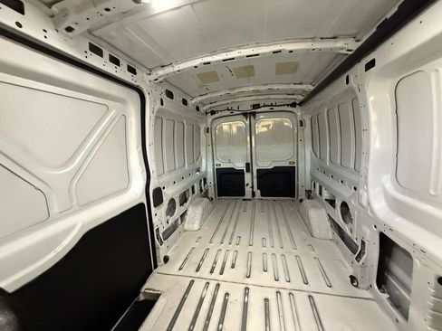 Used 2023 Ford Transit 250 Medium Roof RWD image 20