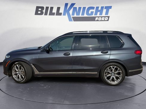 Used 2021 BMW X7 xDrive40i w/ Premium Package AWD/4WD image 2