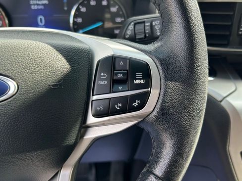 Used 2021 Ford Explorer XLT w/ Equipment Group 202A image 32