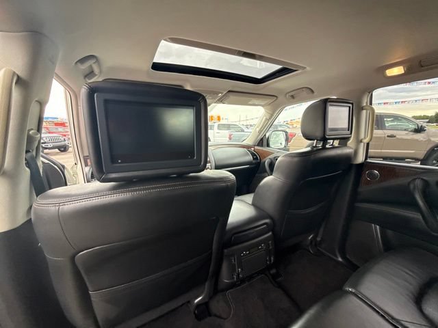 Used 2020 Nissan Armada Platinum RWD image 29