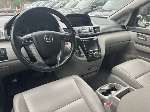 Used 2014 Honda Odyssey EX-L image 12
