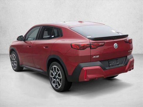Used 2025 BMW X2 xDrive28i image 7