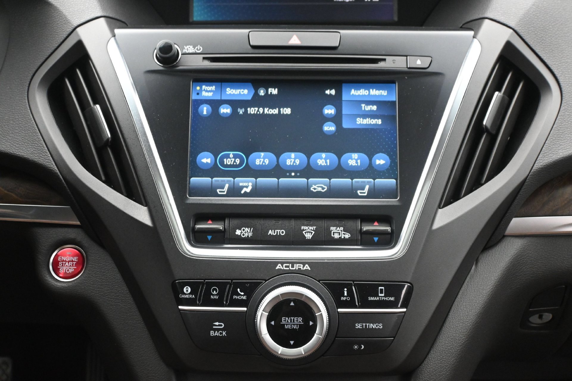 Used 2019 Acura MDX w/ Advance Package AWD/4WD image 19