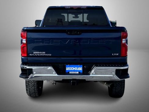 Used 2023 Chevrolet Silverado 2500 LTZ w/ LTZ Premium Package image 6