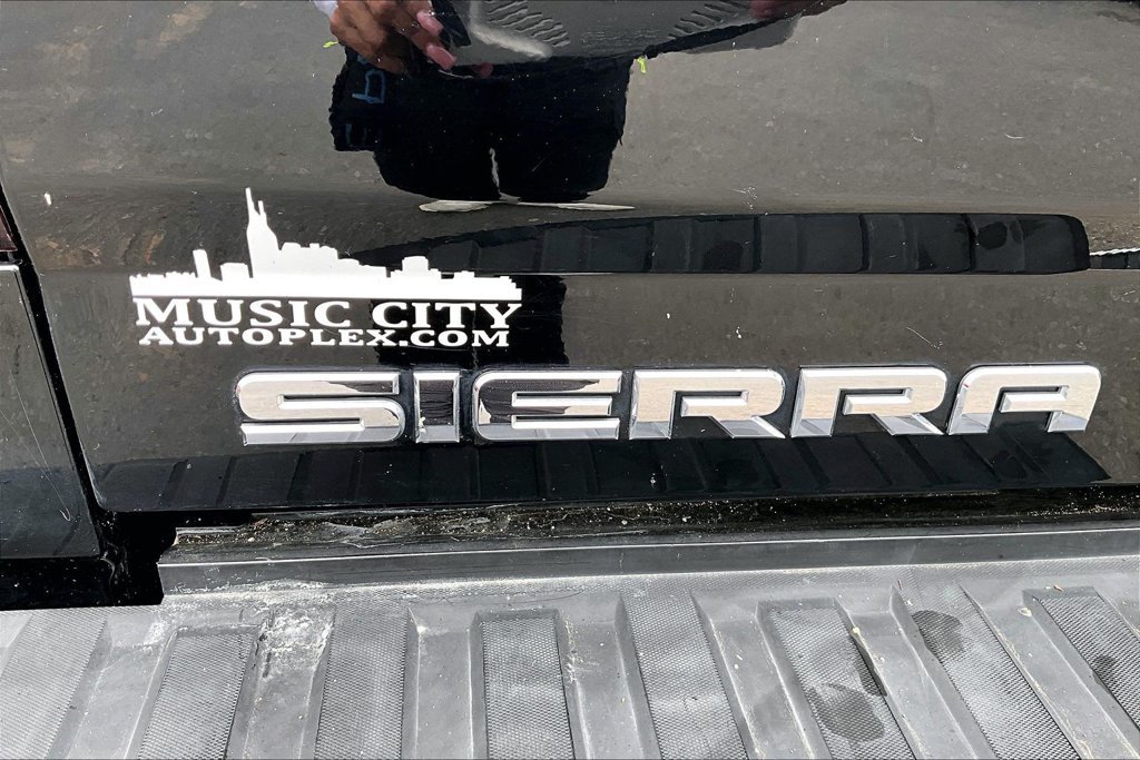 Used 2018 GMC Sierra 1500 SLE w/ SLE Value Package AWD/4WD image 27