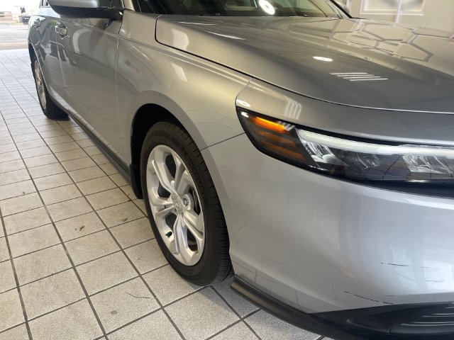 Used 2025 Honda Accord LX image 19