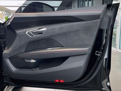 Used 2022 Audi RS e-tron GT image 22