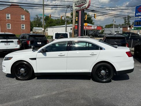 Used 2018 Ford Taurus Police Interceptor w/ Ready For The Road Package FWD image 9