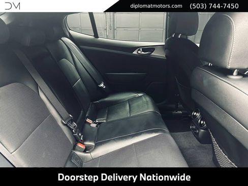 Used 2022 Kia Stinger GT1 AWD/4WD image 21