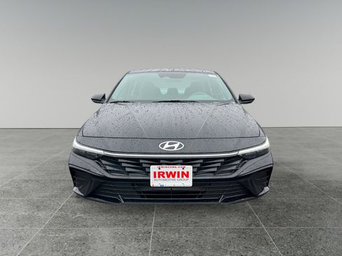 New 2026 Hyundai Elantra Sport FWD image 8