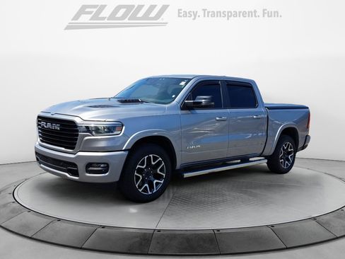 Used 2025 RAM 1500 Laramie w/ Sport Appearance Package AWD/4WD image 4