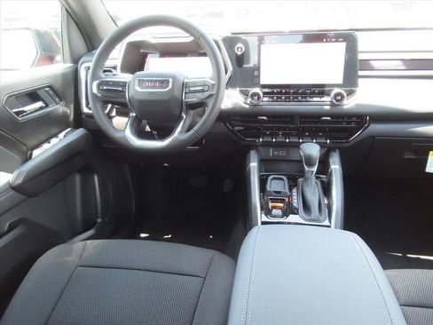 New 2026 GMC Canyon Elevation w/ Convenience Package RWD image 14