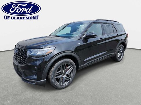 New 2026 Ford Explorer ST-Line w/ ST-Line Street Pack AWD/4WD image 1