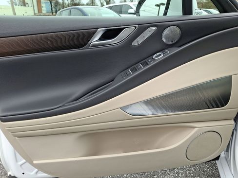 Used 2022 Genesis G80 2.5T w/ Prestige Package image 12