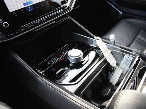 Used 2022 Jeep Wagoneer Series II image 11