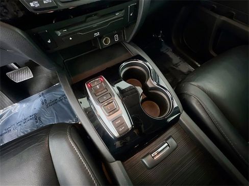 Used 2019 Honda Pilot Touring image 24