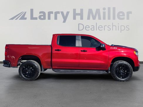 Used 2022 Chevrolet Silverado 1500 LT Trail Boss w/ Convenience Package II image 6