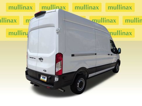 New 2026 Ford Transit 250 148 High Roof w/ Load Area Protection Package RWD image 4