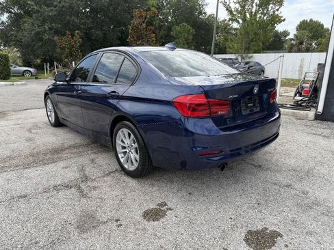 Used 2017 BMW 320i xDrive Sedan AWD/4WD image 3