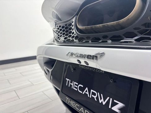 Used 2024 McLaren 750S Spider RWD image 30