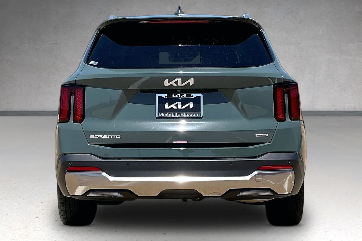 Certified 2025 Kia Sorento EX AWD/4WD image 5