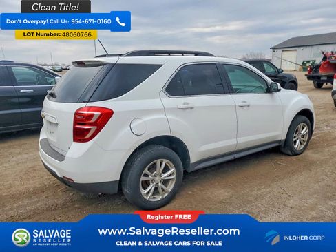 Used 2017 Chevrolet Equinox LT w/ Convenience Package image 4