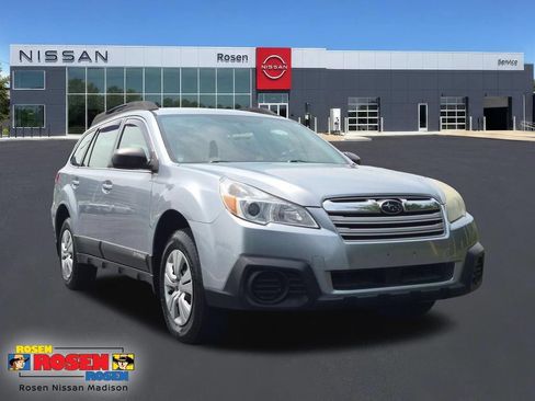 Used 2013 Subaru Outback 2.5i AWD/4WD image 1