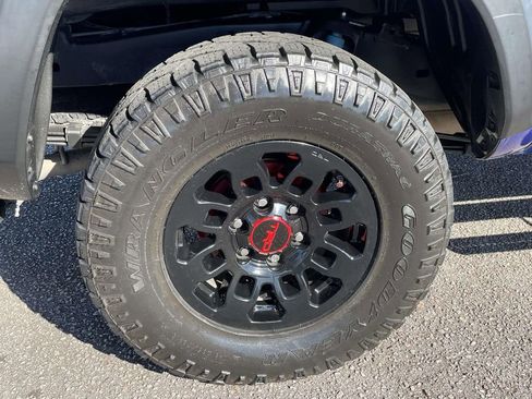 Used 2022 Toyota Tacoma 2WD Double Cab image 7