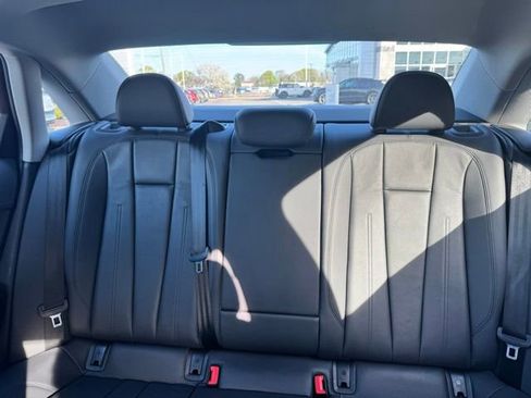 Used 2019 Audi A4 2.0T Premium w/ Convenience Package AWD/4WD image 17