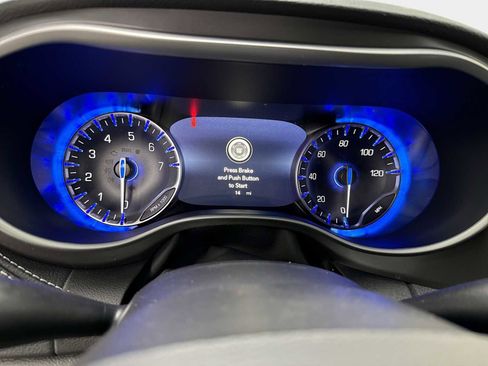 New 2026 Chrysler Pacifica Select w/ S Appearance Package image 10