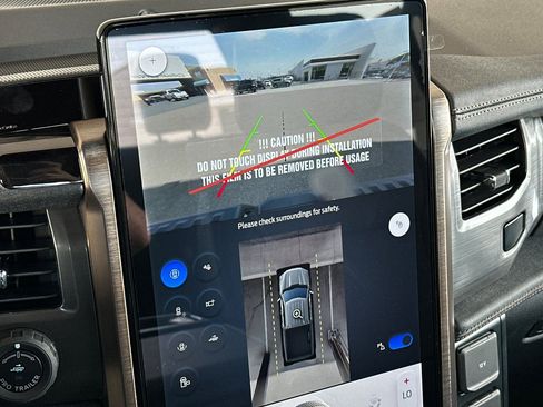 New 2025 Ford F150 Lightning Lariat image 18