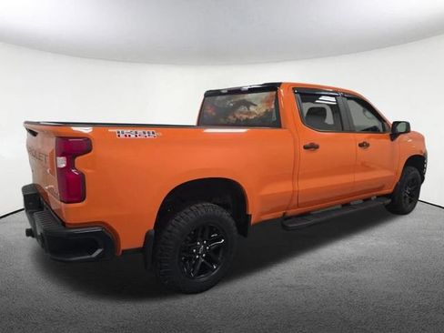 Used 2021 Chevrolet Silverado 1500 LT Trail Boss w/ Bed Protection Package AWD/4WD image 2