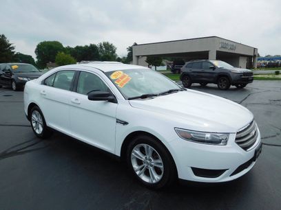 Used 2016 Ford Taurus SE