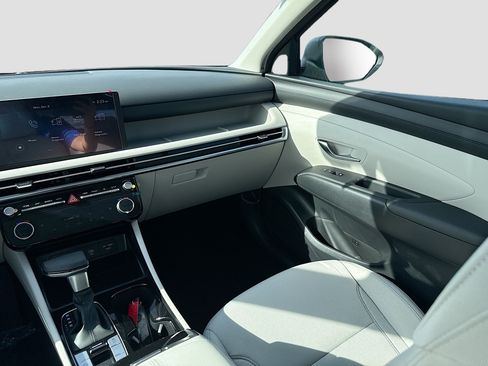 Certified 2026 Hyundai Tucson SEL Plus FWD image 16