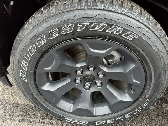 Used 2025 RAM 1500 Big Horn AWD/4WD image 7