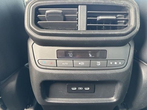 Used 2024 Honda Pilot EX-L image 23