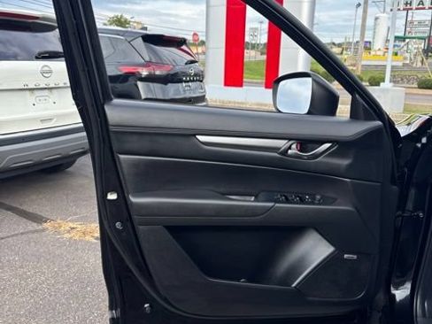 Used 2018 MAZDA CX-5 Touring w/ Preferred Equipment Package AWD/4WD image 10