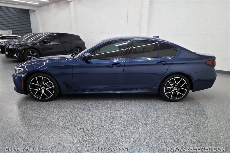 Used 2023 BMW 530i w/ M Sport Package RWD image 5