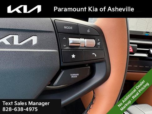 New 2026 Kia Sportage X-Line w/ X-Line Technology Package image 14