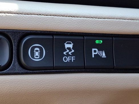 Used 2022 Acura MDX SH-AWD w/ Technology Package image 32