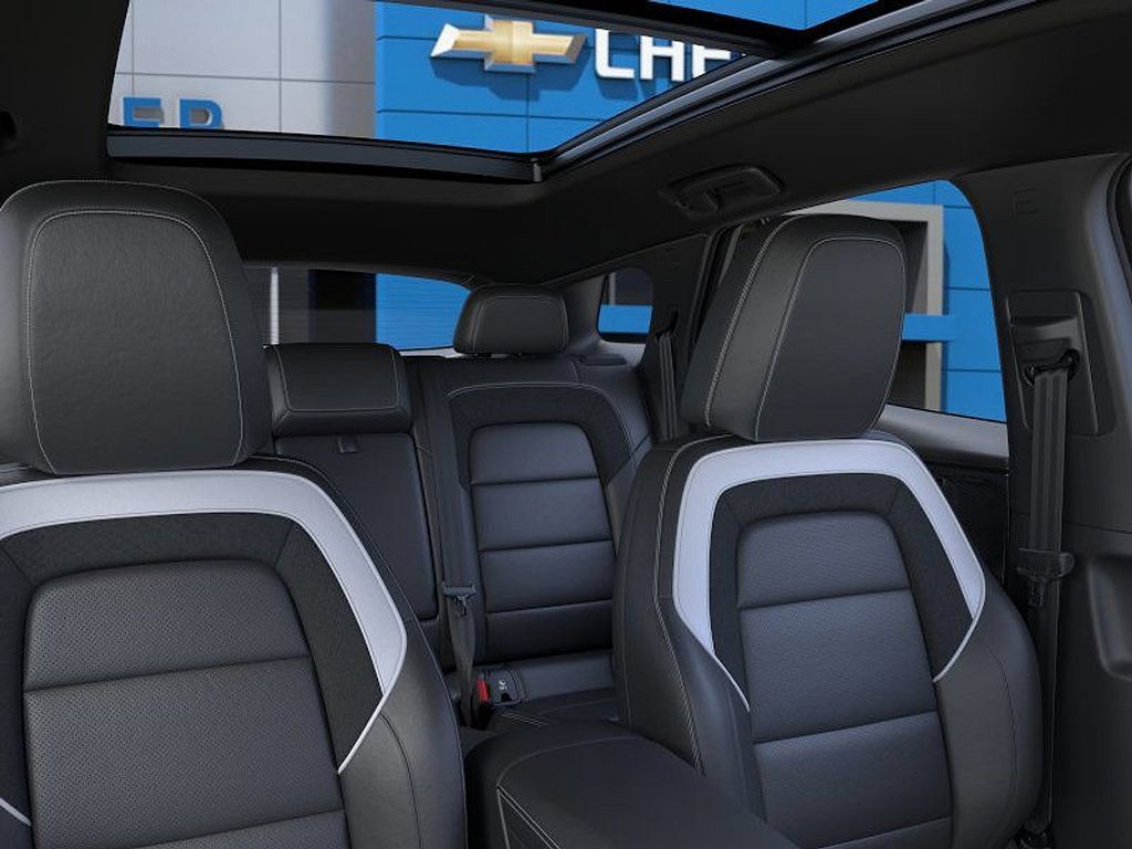New 2026 Chevrolet Blazer EV LT AWD/4WD image 24