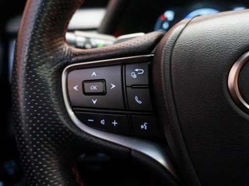 Used 2022 Lexus UX 250h F Sport w/ F Sport Premium Package image 23