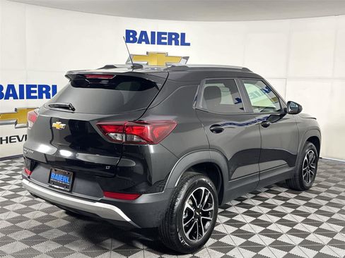 Used 2025 Chevrolet TrailBlazer LT image 5