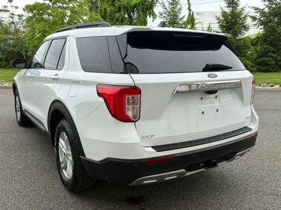 Used 2021 Ford Explorer XLT w/ Equipment Group 202A