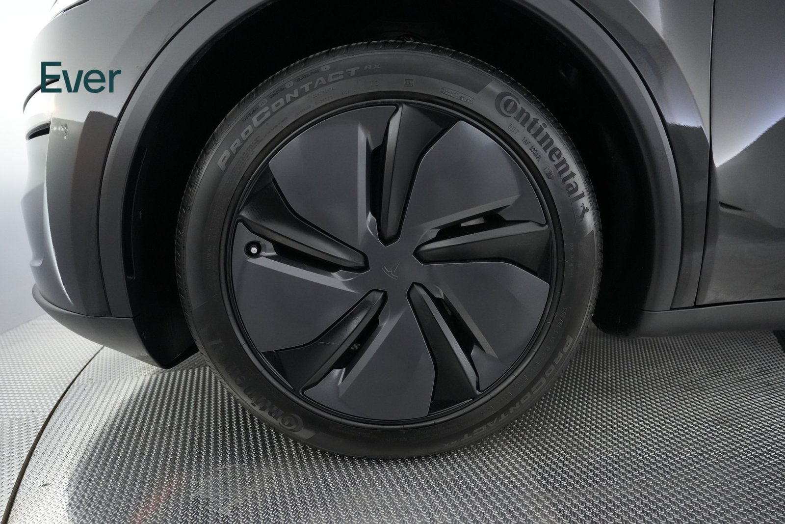 Used 2026 Tesla Model Y AWD image 19