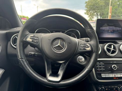 Used 2019 Mercedes-Benz CLA 250 image 13